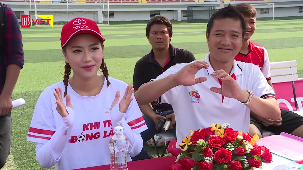 Khi trái bóng lăn 2017 - Tập 4: Chinh phục sân cỏ quốc tế - 5 cái tên một hành trình