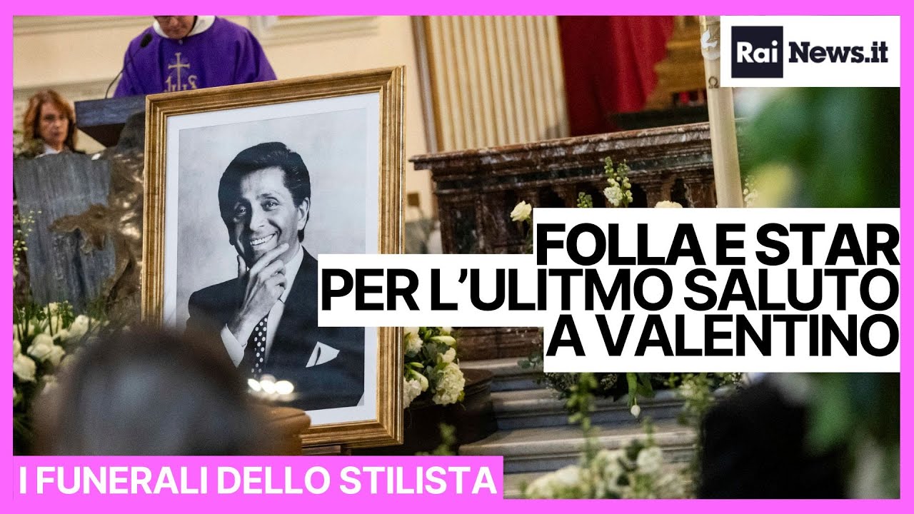 L'ultimo addio a Valentino. Folla e star per i funerali dello stilista