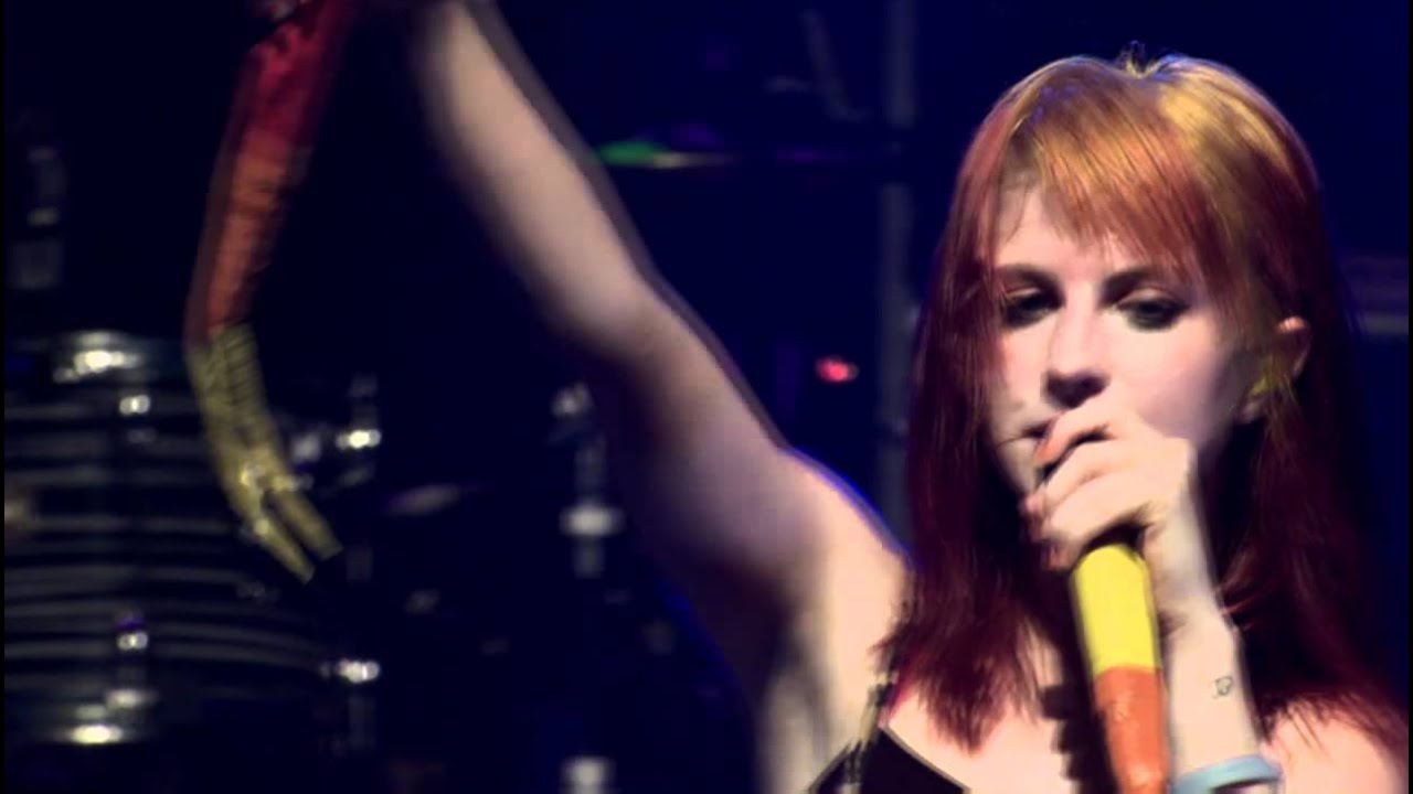 [HD] Paramore - Misery Business @ FBR 15th Anniversary NYC 09/07/11