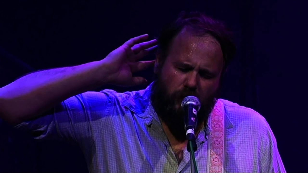 McENROE -  Astillero (live)