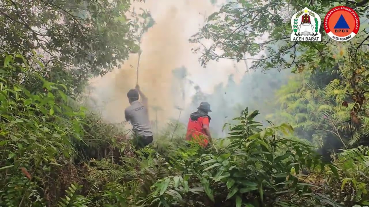 pemadaman Karhutla dengan metode KOPYOK
