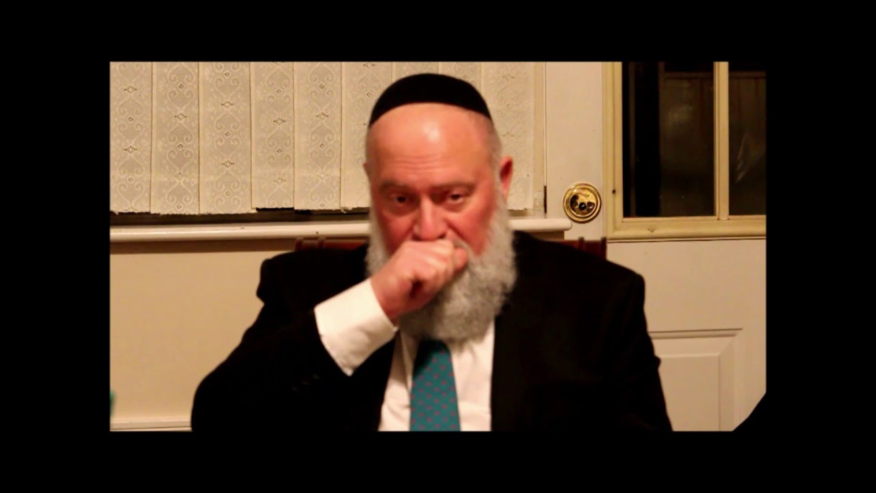 Rabbi David Bar-Hayim Speaks about Pronunciation of Hebrew with Hassidim of Satmar Background