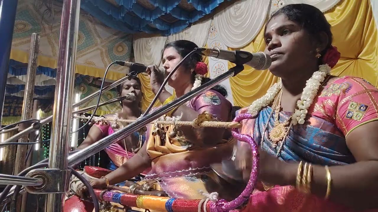 சுடலைமாட சுவாமி கிழவன் வேடத்தில் மாவிசக்கி யை தேடி வருகிறார்