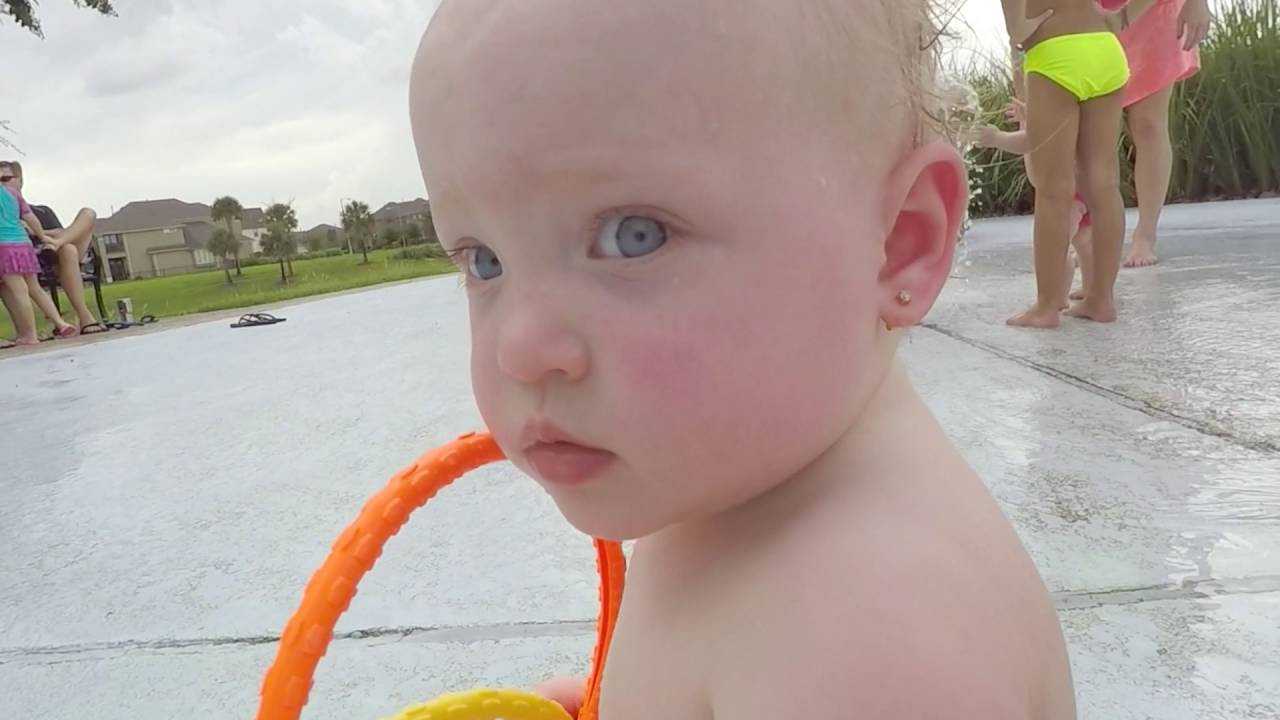 Splash pad fun with Blayke and the Quints