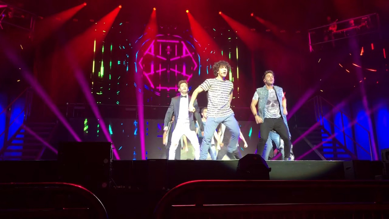 I'd Be Crazy - SoyLuna Live - 25.02.18