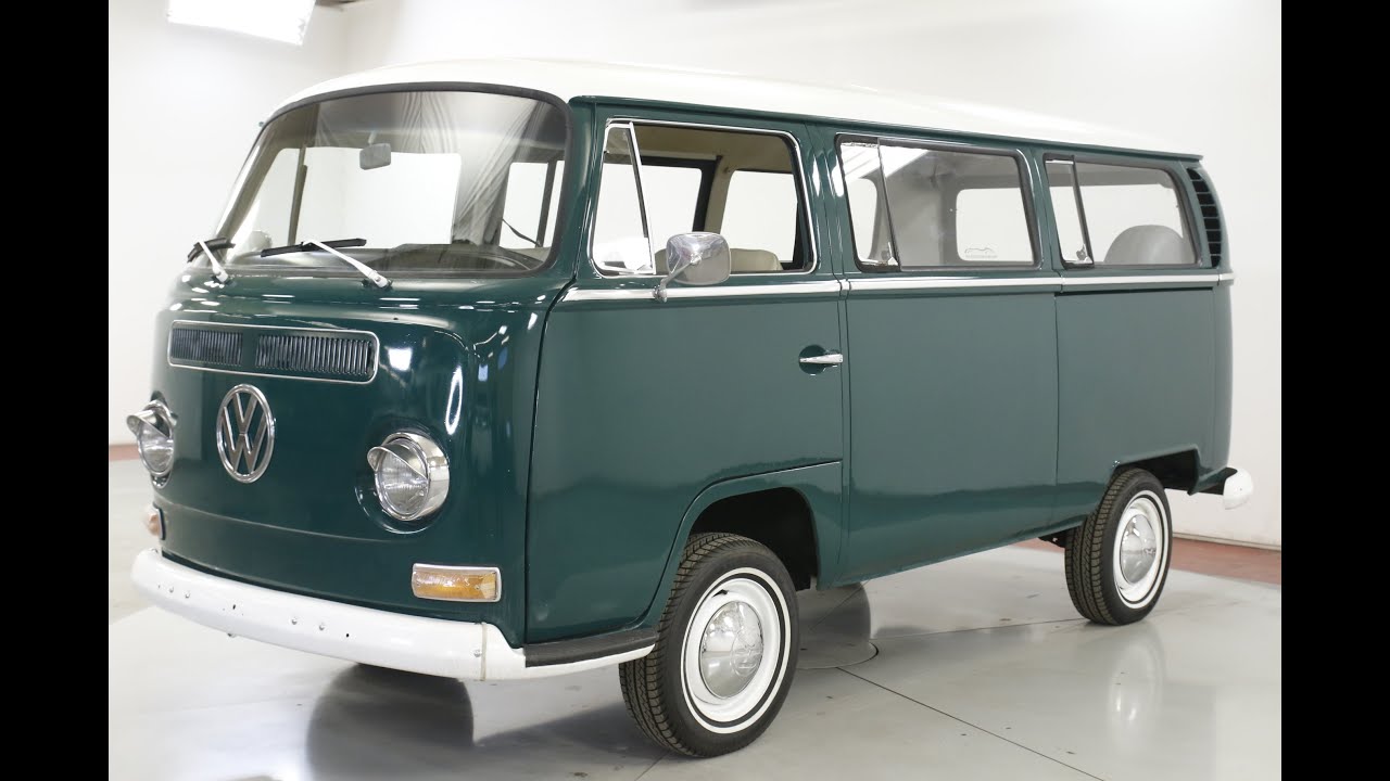 1968 VOLKSWAGEN BUS