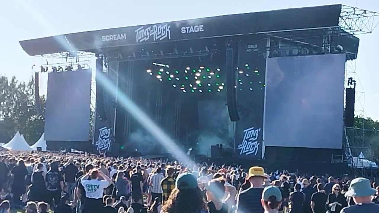 Dimmu Borgir - Mourning Palace ( Live in Oslo , Tons of Rock )