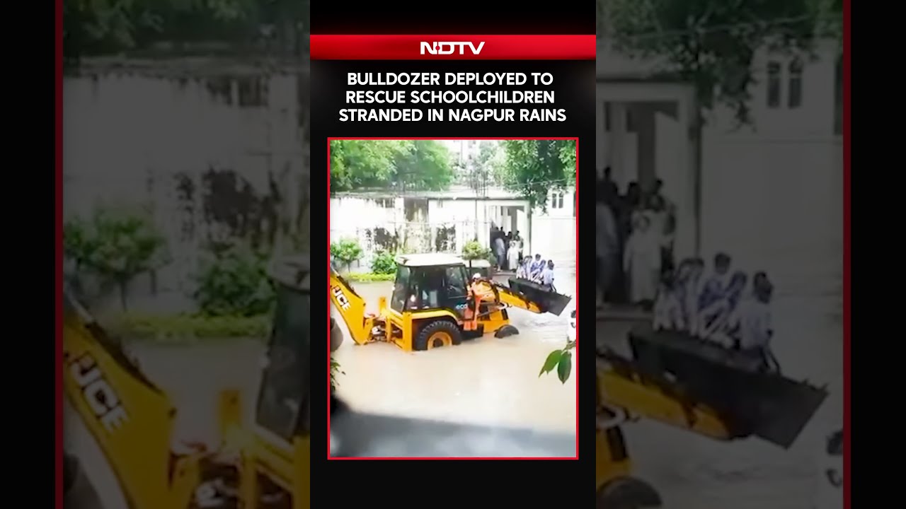 Maharashtra Rains | Bulldozer Deployed To Rescue Schoolchildren Stranded In Nagpur Rains