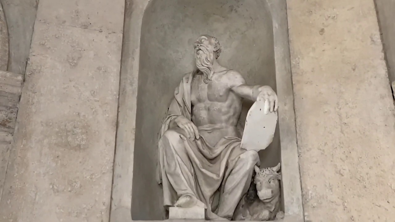 Tempietto Del Bramante / Where Saint Peter was Crucified - Rome Italy - ECTV