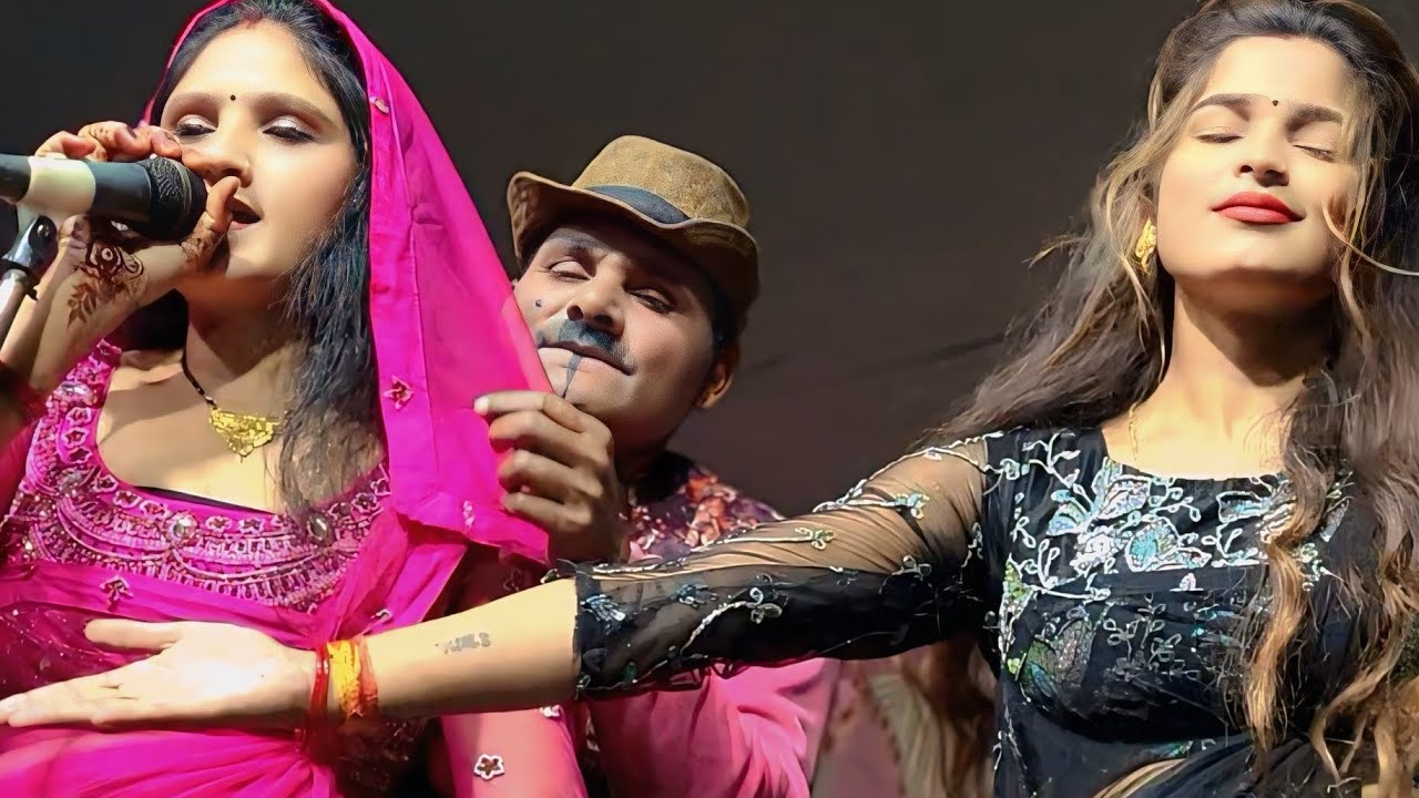 पुष्पा रानी का सुपरहिट गजल💞Sarojani Nawtanki Nawabganj #naach #gajal #nautanki 2025