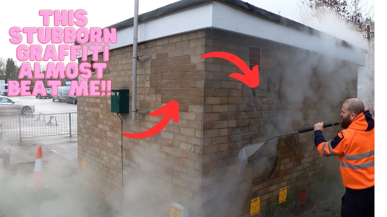 Graffiti Remover Guy 1, Graffiti 0.....But Only Just!!