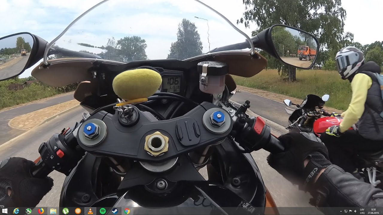 Gsxr K7 200kmh quickshifter wheelies -1+1 (1440p 60 fps)