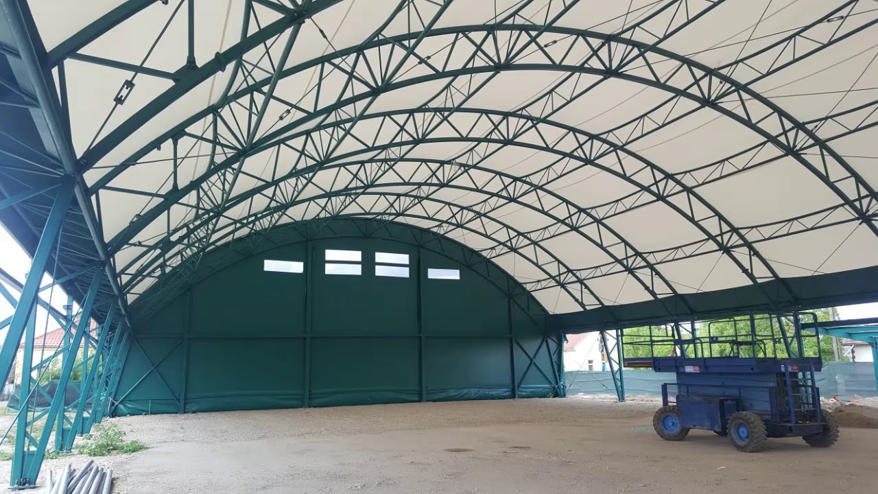 Montaj structură metalică teren multisport, SC BUMERANG SRL Timișoara