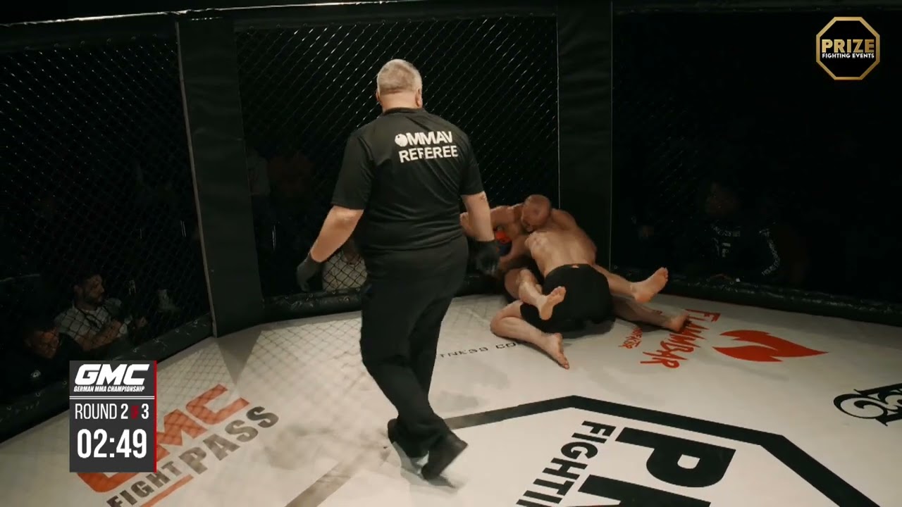 Prize II - MMA Contender Free Fight Adrian Sircu (Pyranha MMA) vs Albert Ibragimov (Fight Fusion)