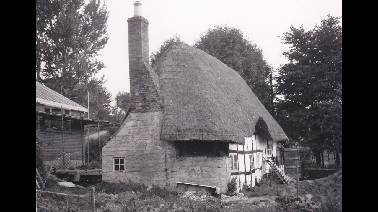 Gloucestershire Worcestershire Area In and Around - Postcards Photographs Part Three. Bredon (Worc)