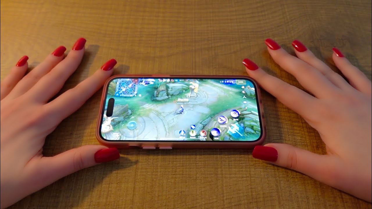 ASMR Playing Mobile Legends + gum chewing