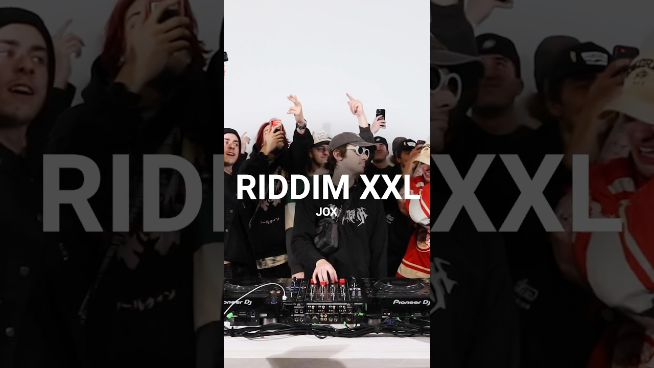 You walk into the #riddim function and @joxdubz looks at you like this what you doing!? #riddim