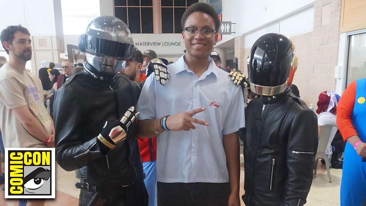I MET DAFT PUNK AT COMIC CON!!! (Vlog 001)