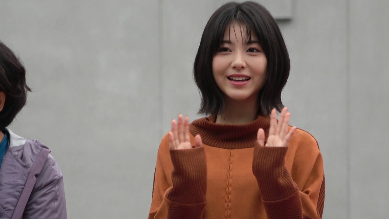 2019年10月27日 浜辺美波「金沢マラソン2019 スタートセレモニー」大会ゲスト ＠石川県金沢市広坂通り（しいのき迎賓館前）