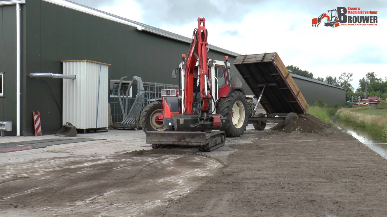 S. Brouwer kraanverhuur machinistverhuur Akmarijp Friesland