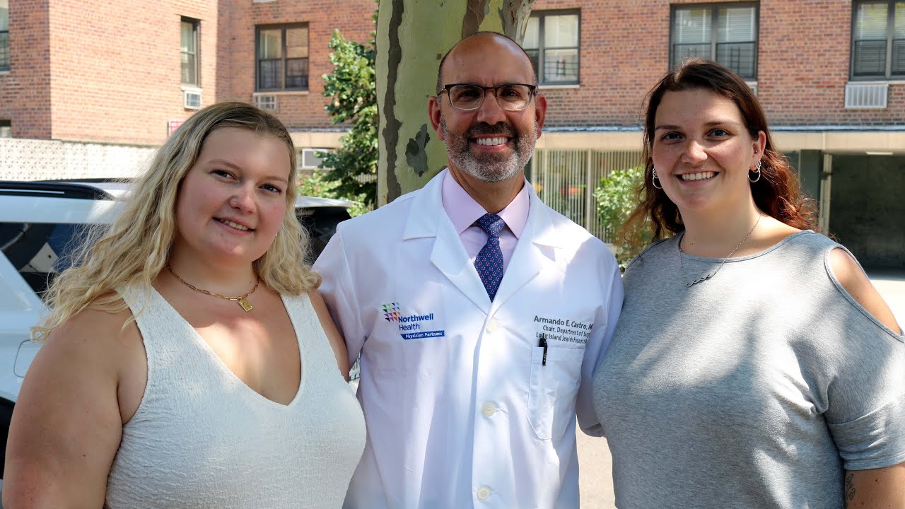 Sisters undergo bariatric weight-loss surgery together