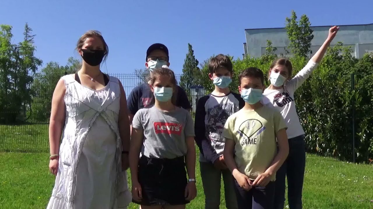 Marchons à l'essenc...iel (Le Court Métrage)