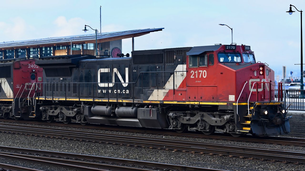 Canadian National Dash-8 Locomotives Pull A Grain Train