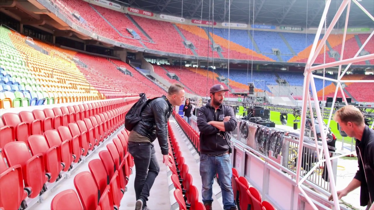Noud is eventmanager op het Amsterdam Dance Event