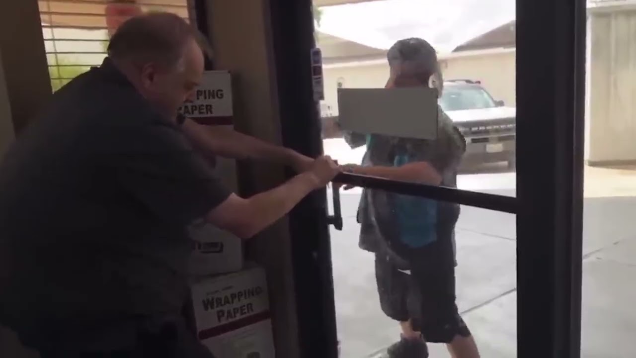 Funny Dirty & Red Prank (myhouseisdirty)