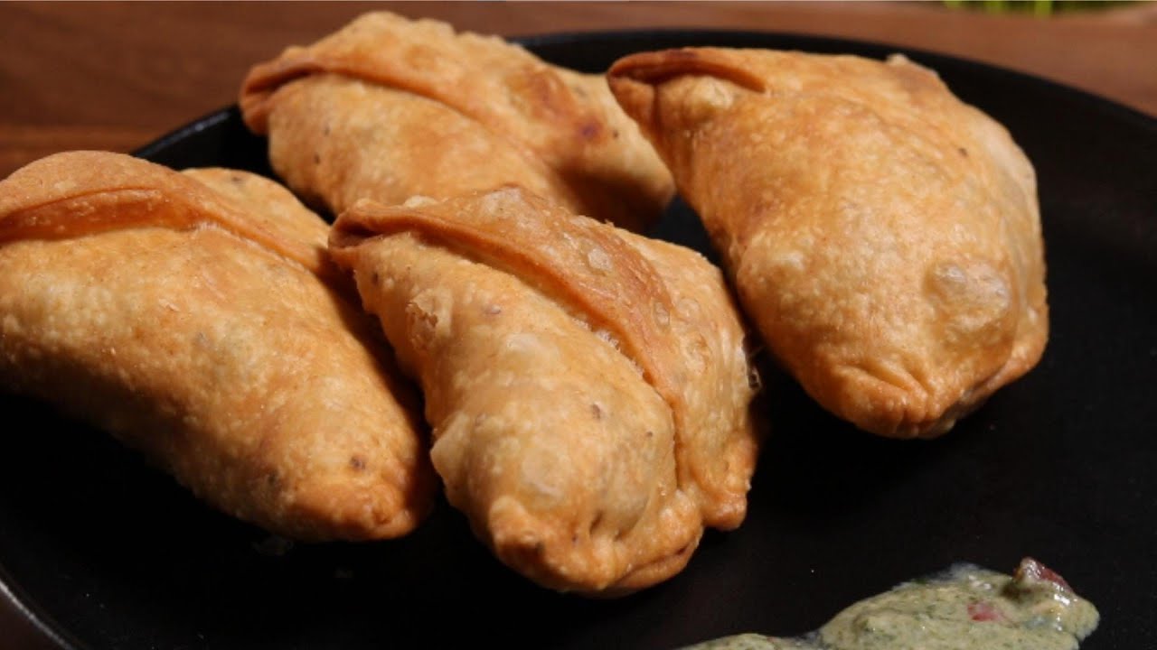 Crispiest Potato Samosas | Street Style Samosa | Better Than The restaurants! 🥟🔥 