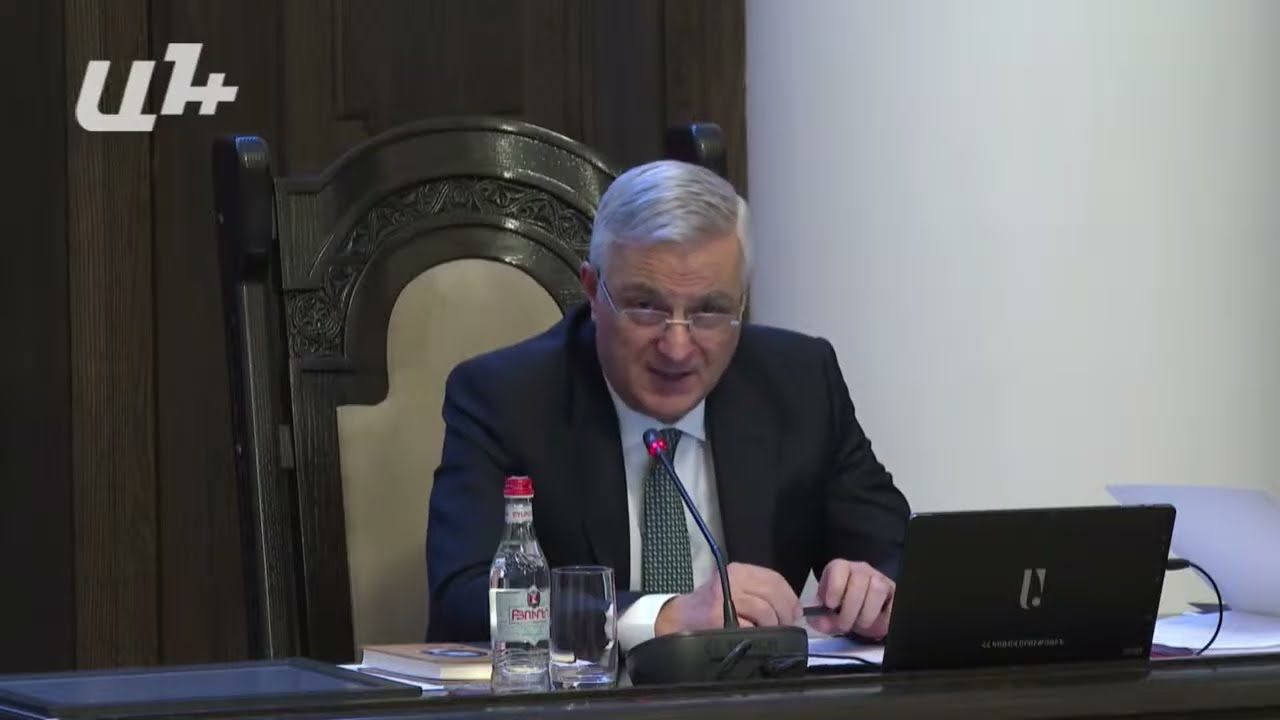 Երիտասարդները թող բարի լինեն, գնան իրենց խնդիրները լուծեն, օգնեն մեզ․ Մհեր Գրիգորյան