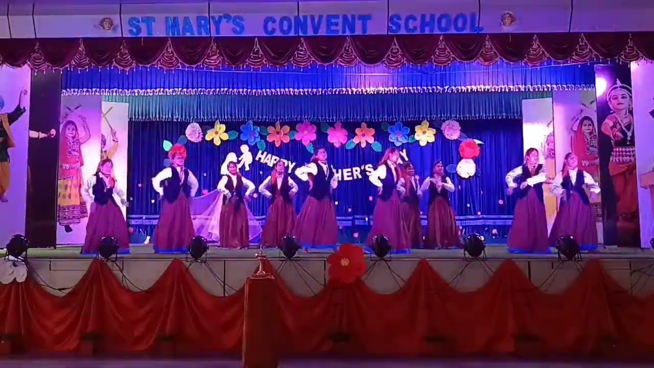 Straight from the hills of Uttarakhand to your heartEnjoy this soulful Garhwali dance 