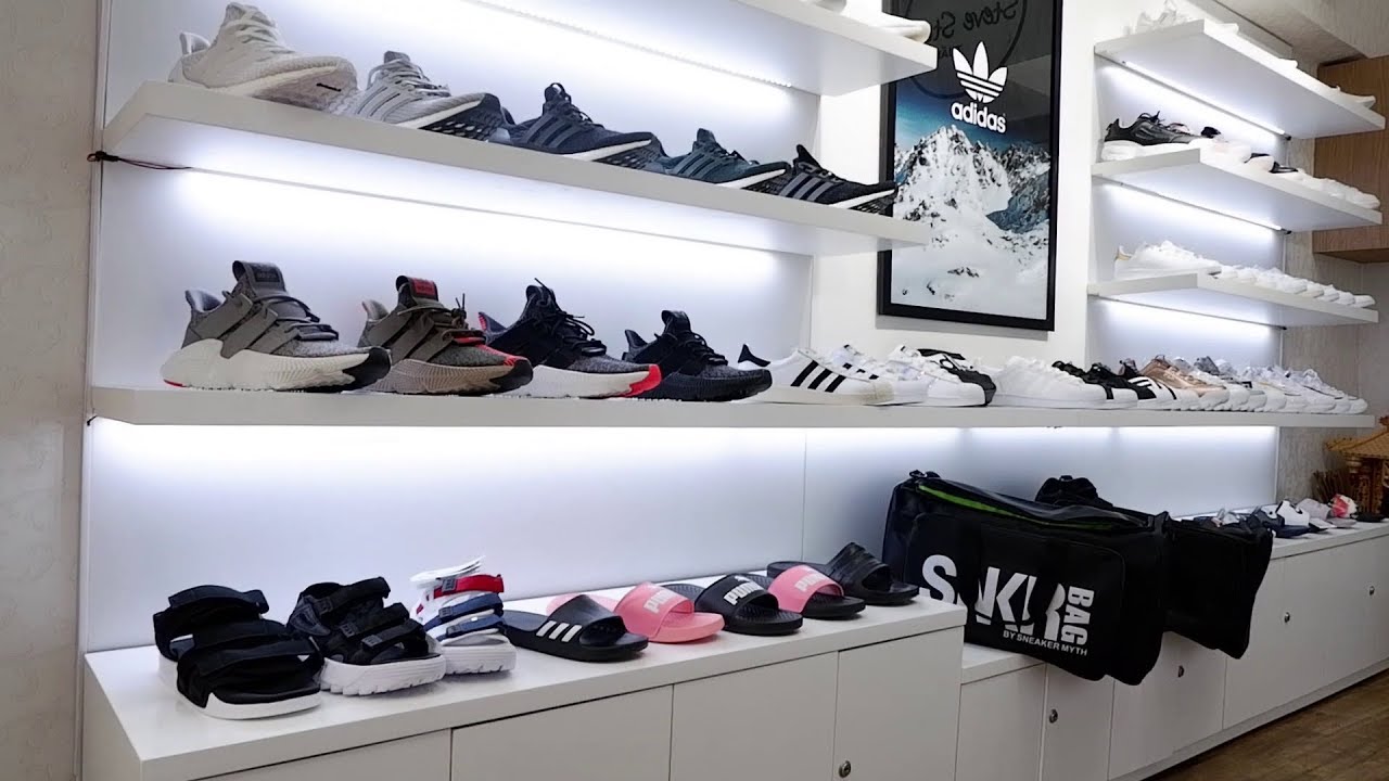 Thử vào một shop giày chính hãng ở Hà Nội