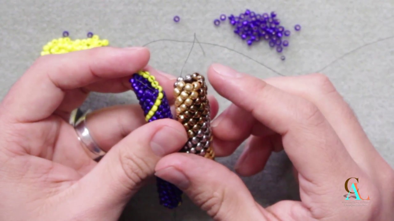 NUEVA Puntada!! 'Peyote With A Twist - Not Crochet'