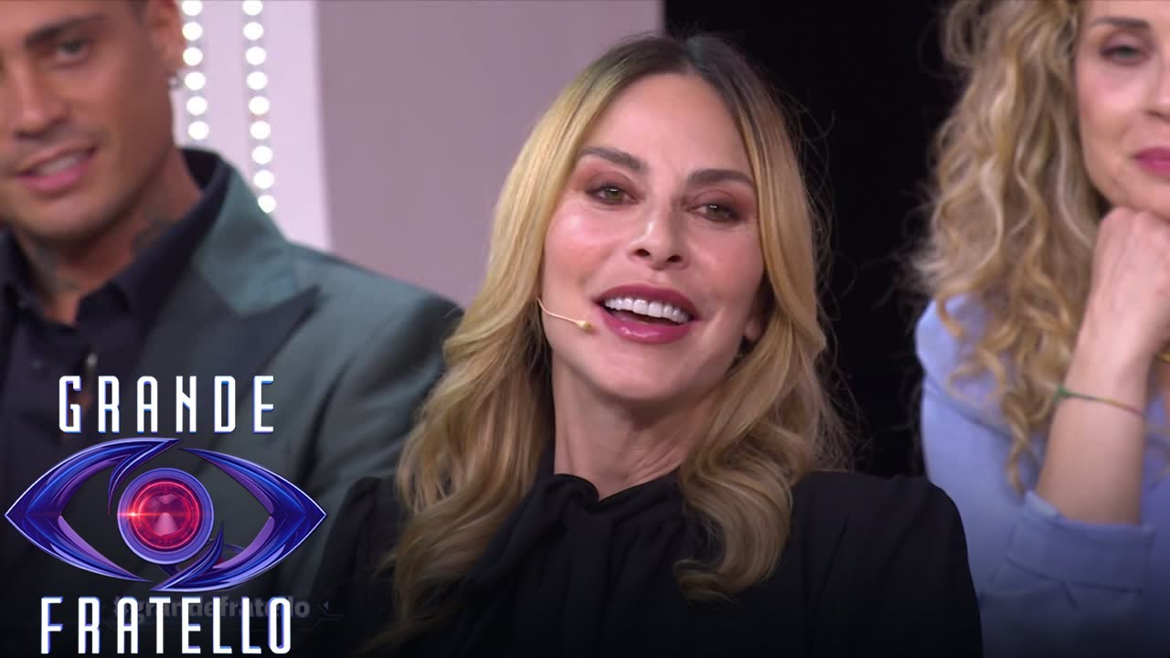 Grande Fratello - Il commento di Stefania Orlando sul bacio tra Shaila Gatta e Lorenzo Spolverato