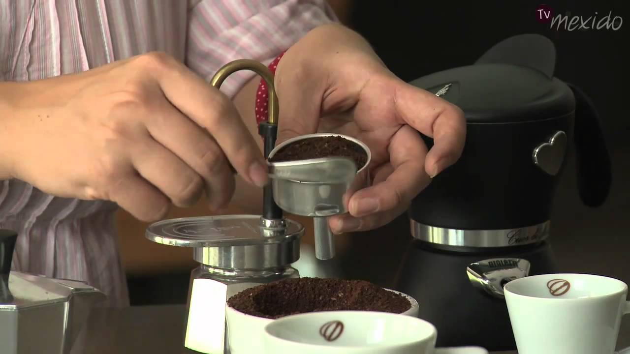 Como preparar café na Cafeteira Italiana (Moka)