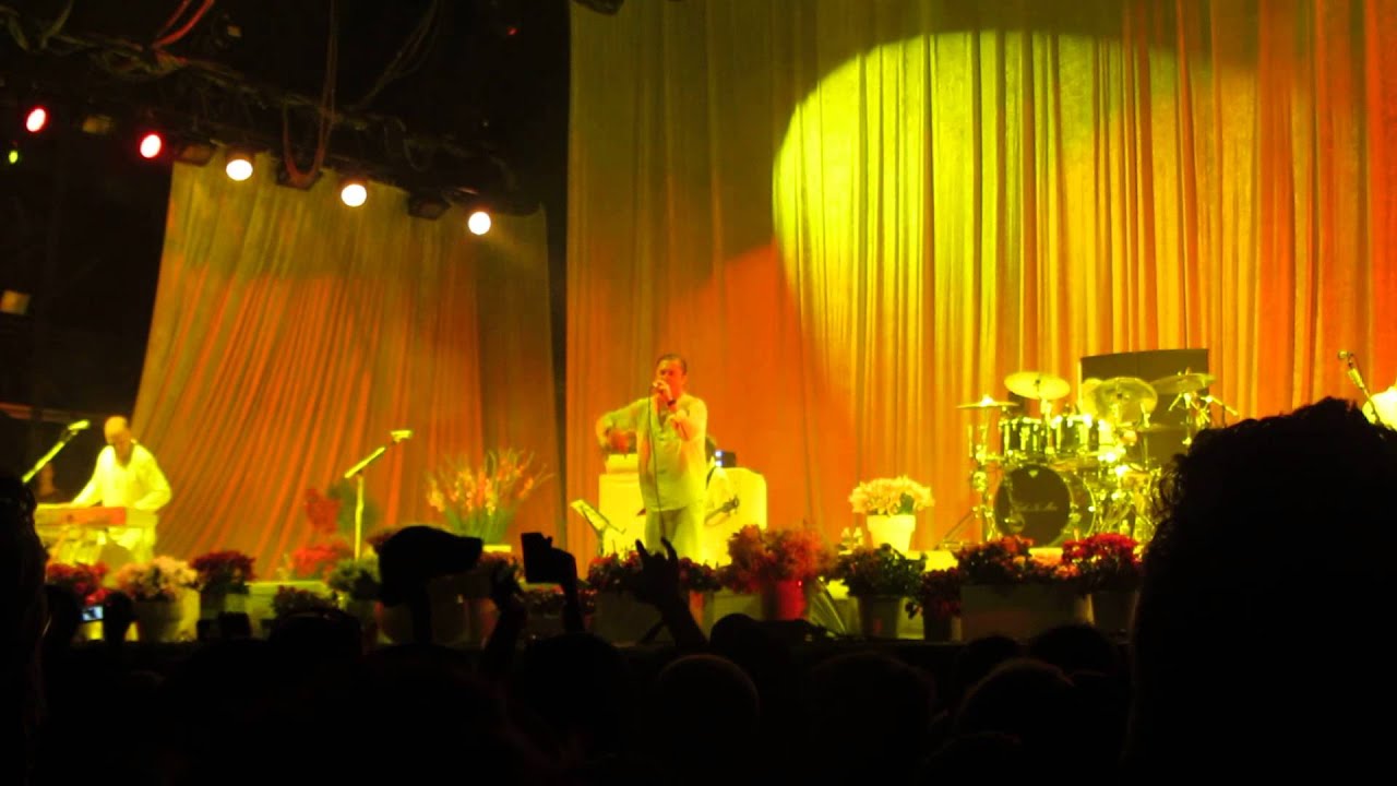 Faith No More - Superhero (live at Soundwave Sydney, 28th February 2015)