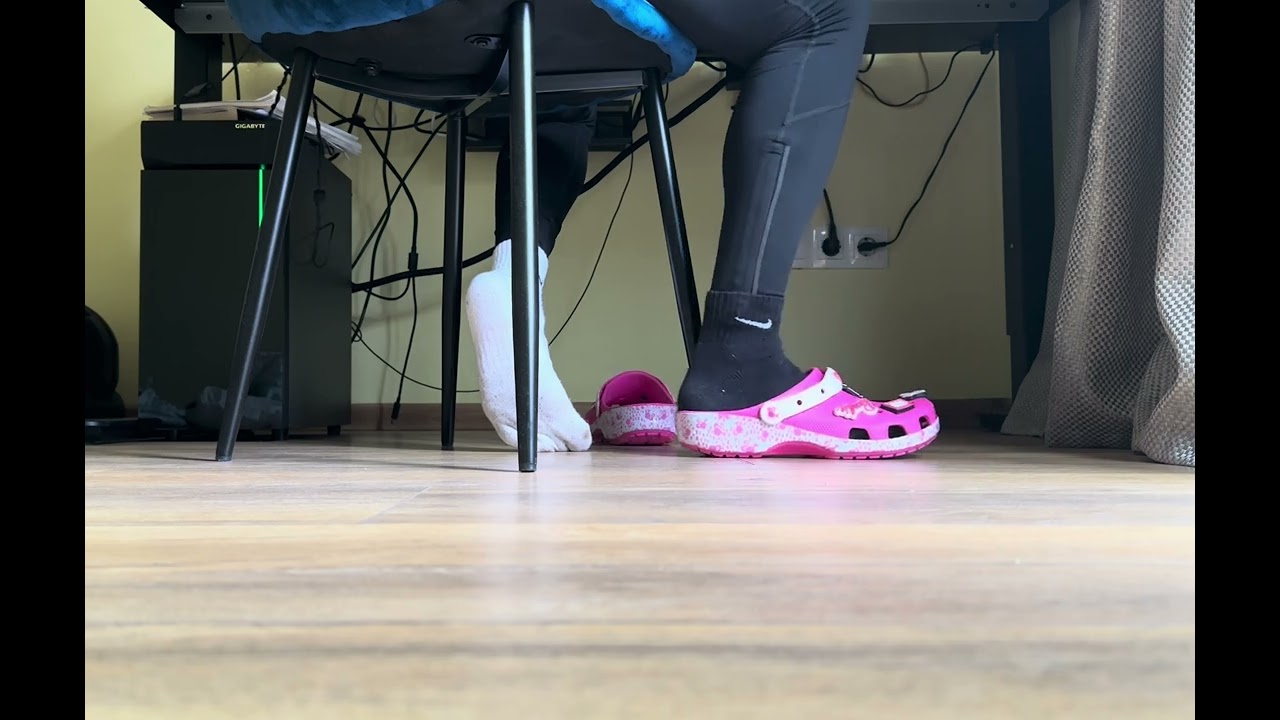Work-From-Home Outfit: Pink Crocs & Mismatched Nike Ankle Socks