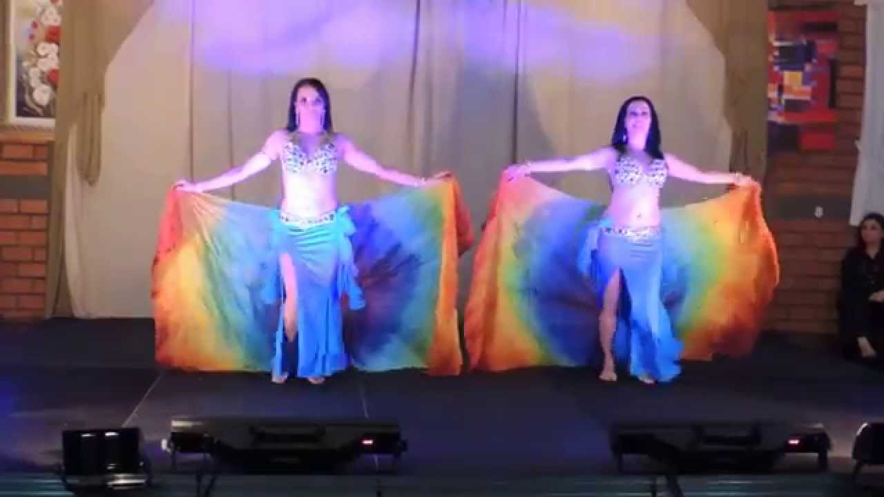 IX Festa Arabe - Aziza e Lena - dança moderna com veu