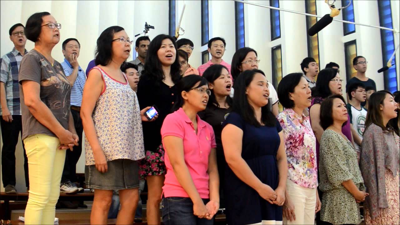 Pass It On - Kurt Kaiser. OLPS Cantate Domino Choir 2014-07-20. Nikon D5100, Zoom H2n