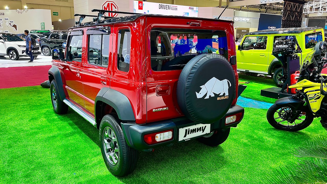 Новый легендарный мини-внедорожник Suzuki Jimny Nomade 2026 года. Интерьер и экстерьер