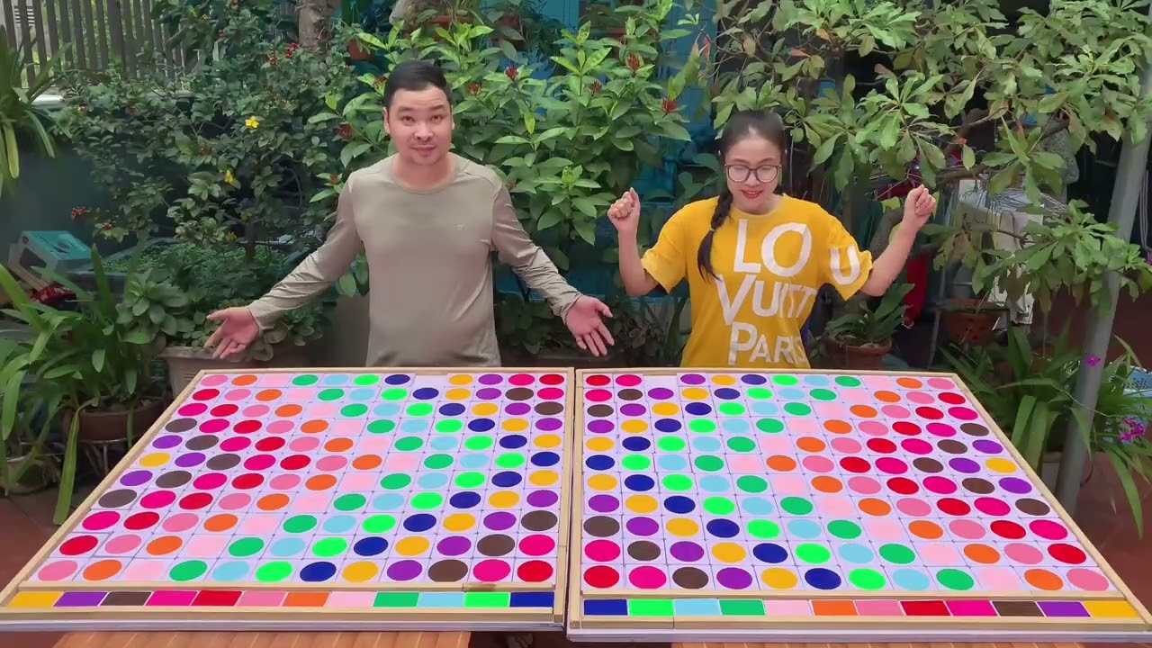 Solving a challenging puzzle ball game smart moves