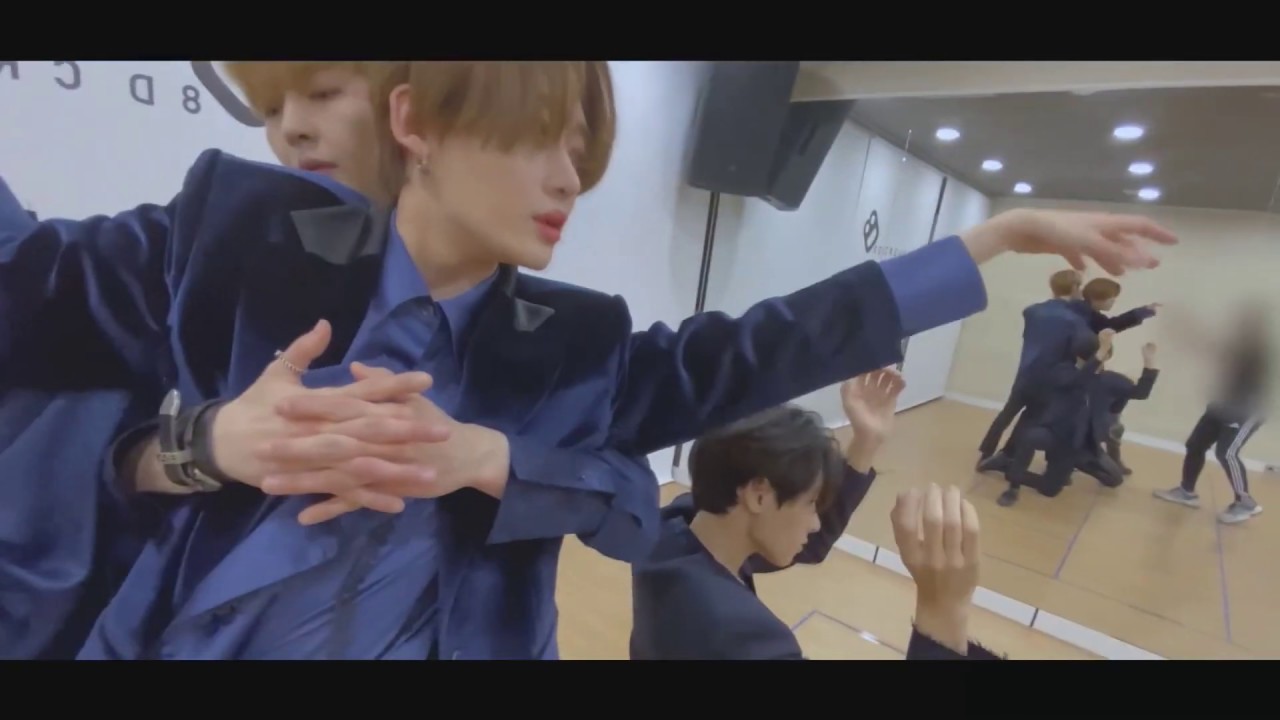 [MIRROR] DANCE PRACTICE | ONLYONEOF - DORA MAAR