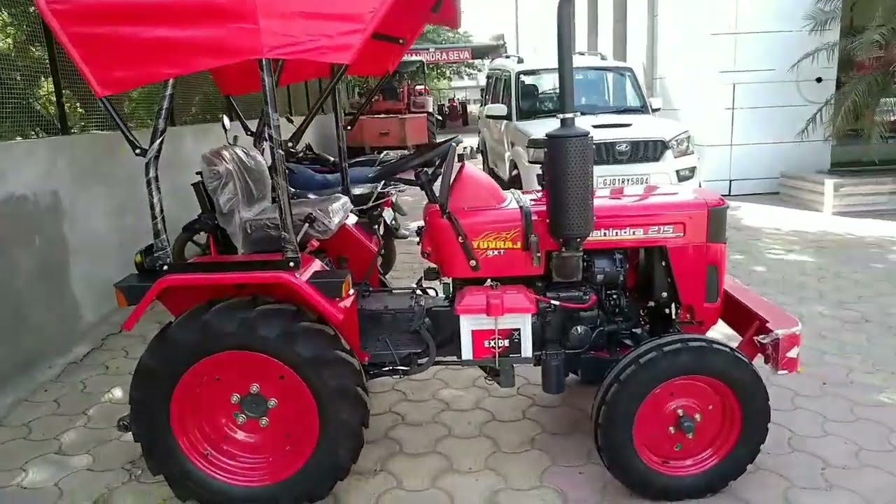 Mahindra 215 di yuvraj tractor, किसानों का खिलौना, smallest but strongest, sirf 3 lakh #tractor