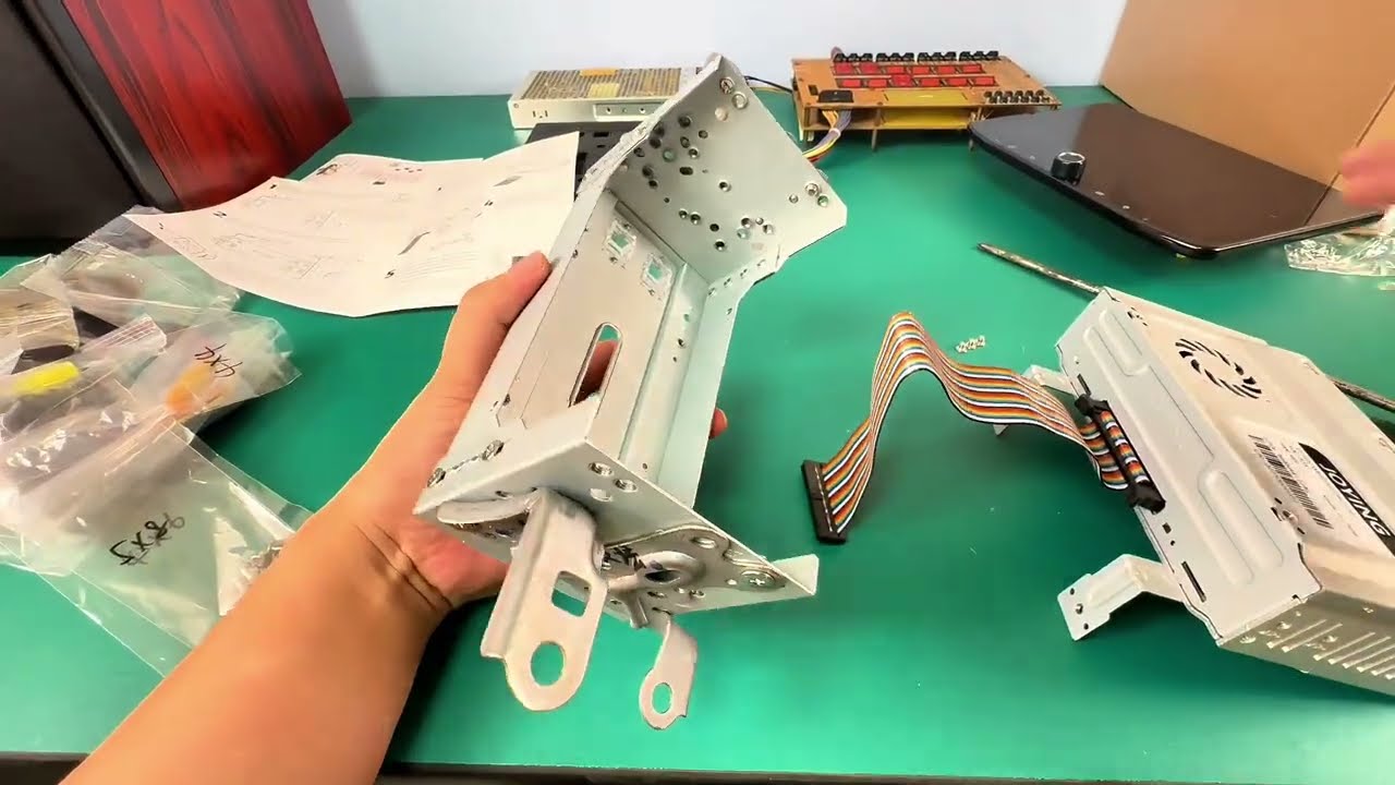 Joying How to assemble the Double Din Autoradio Android 13 Head Unit?