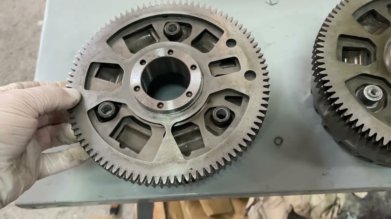 K1200S - defecto en el doble dentado de una campana de k1300