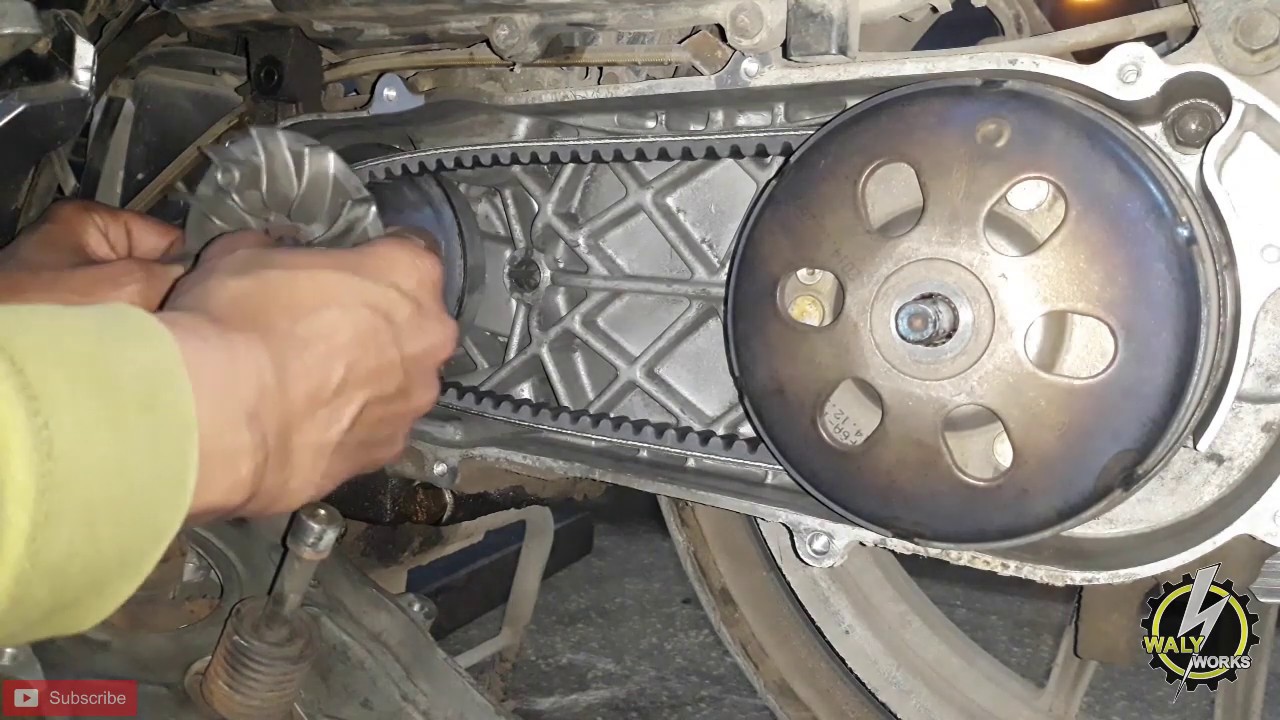 Contineous Variable Transmission  cvt belt proplem تغير سير الجر للاسكوتر