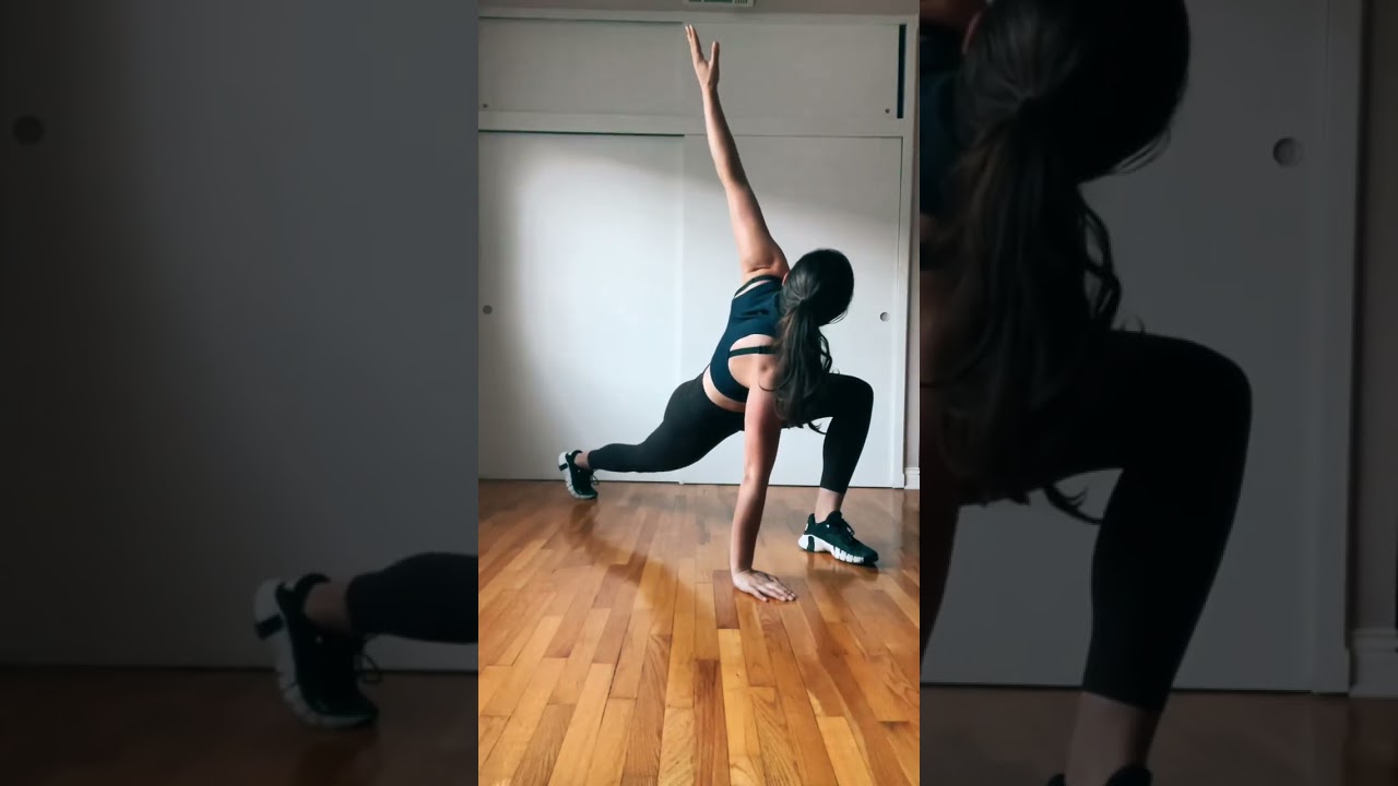 Hip mobility move, here! But also a great chance to activate your core, shoulders, glutes, hammies,