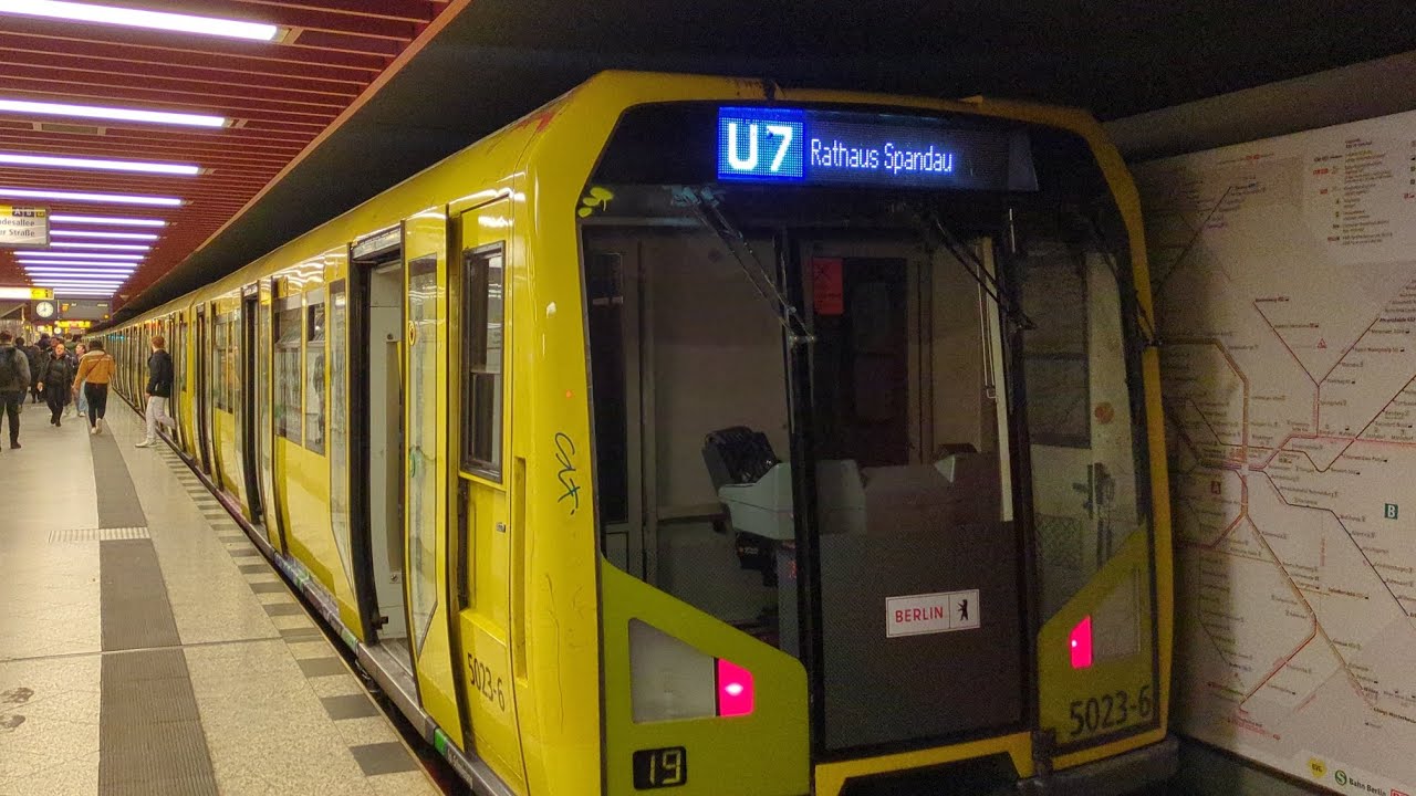 U-Bahn Berlin|Mitfahrt im H97 auf der U7 von Wutzkyallee bis Berliner Straße