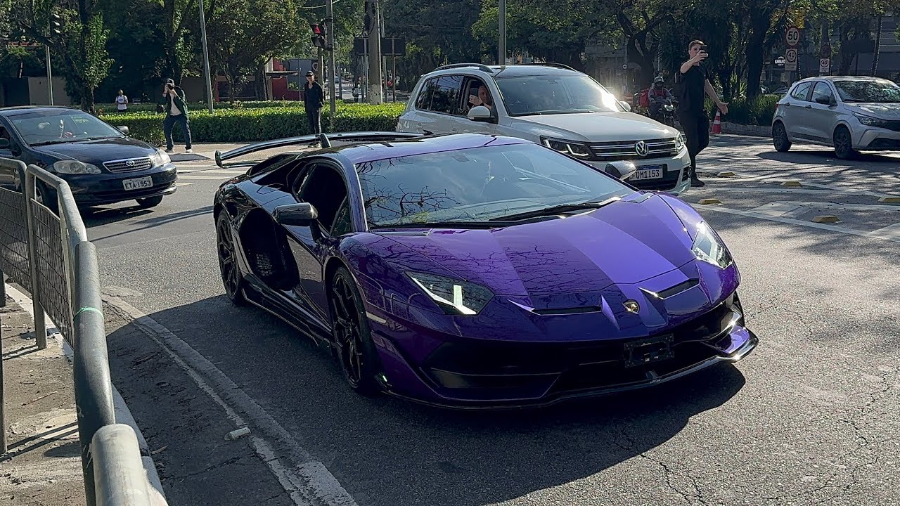 NOVIDADE!!! LAMBORGHINI AVENTADOR SVJ BICOLORE ACELERANDO PELAS RUAS DE SÃO PAULO!!! *João Vilkas*